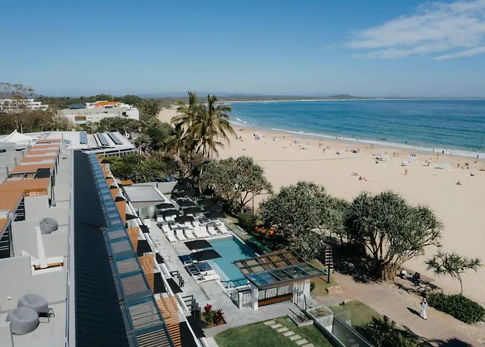 Netanya Noosa Beachfront Resort